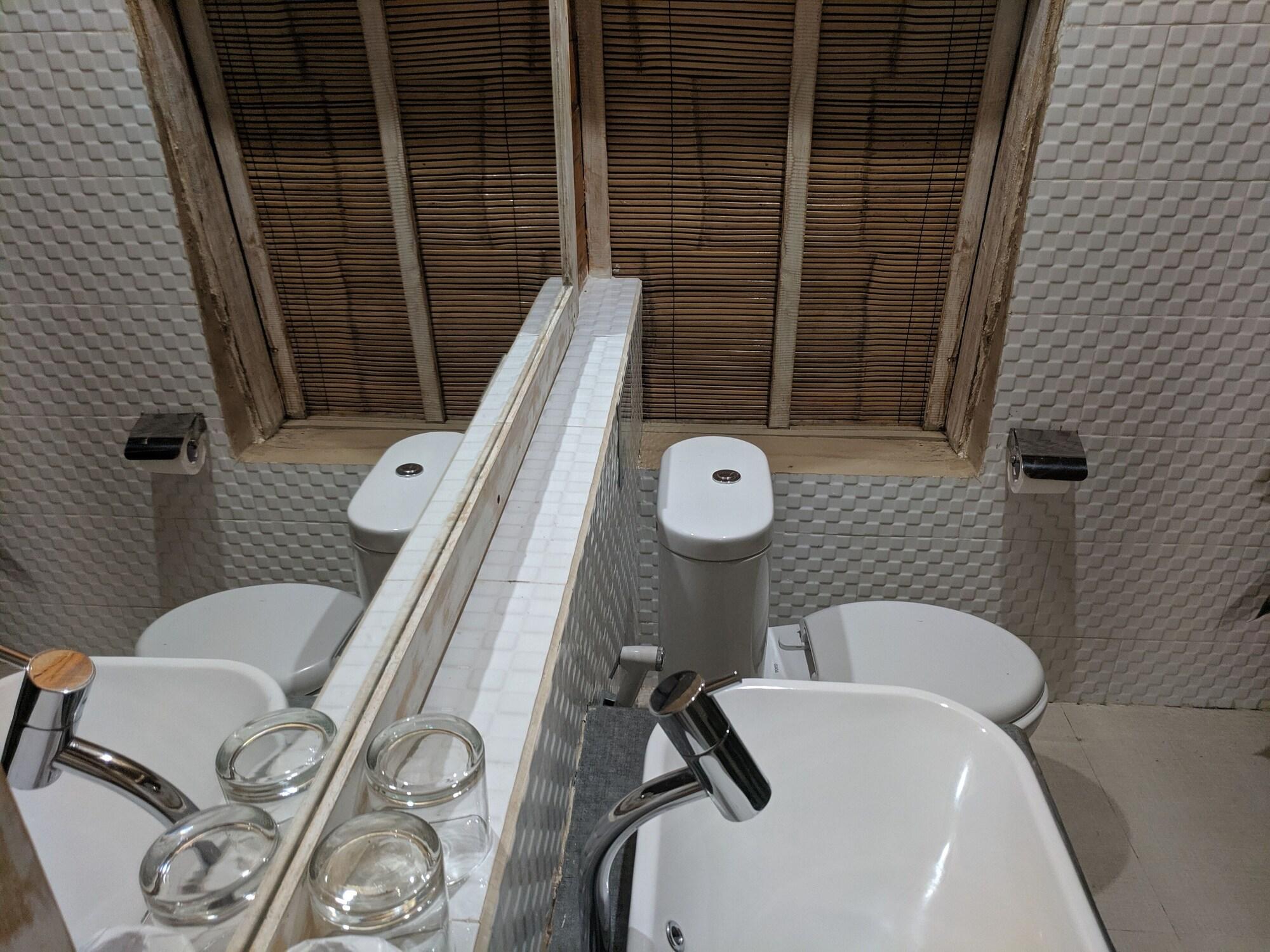 גילי טרוונגן Paradesa Villa מראה חיצוני תמונה